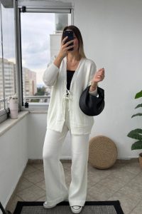 Ön Bağlamalı Ekru Triko Kimono Takım