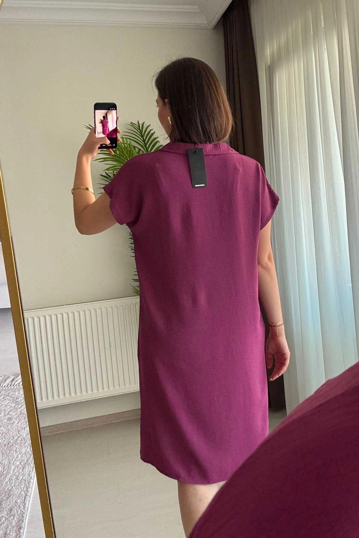 Polo Yaka Rahat Kesim Kısa Kol Dökümlü Mürdüm Elbise