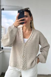 Kalın Örgü Bisiklet Yaka Bej Yün Hırka
