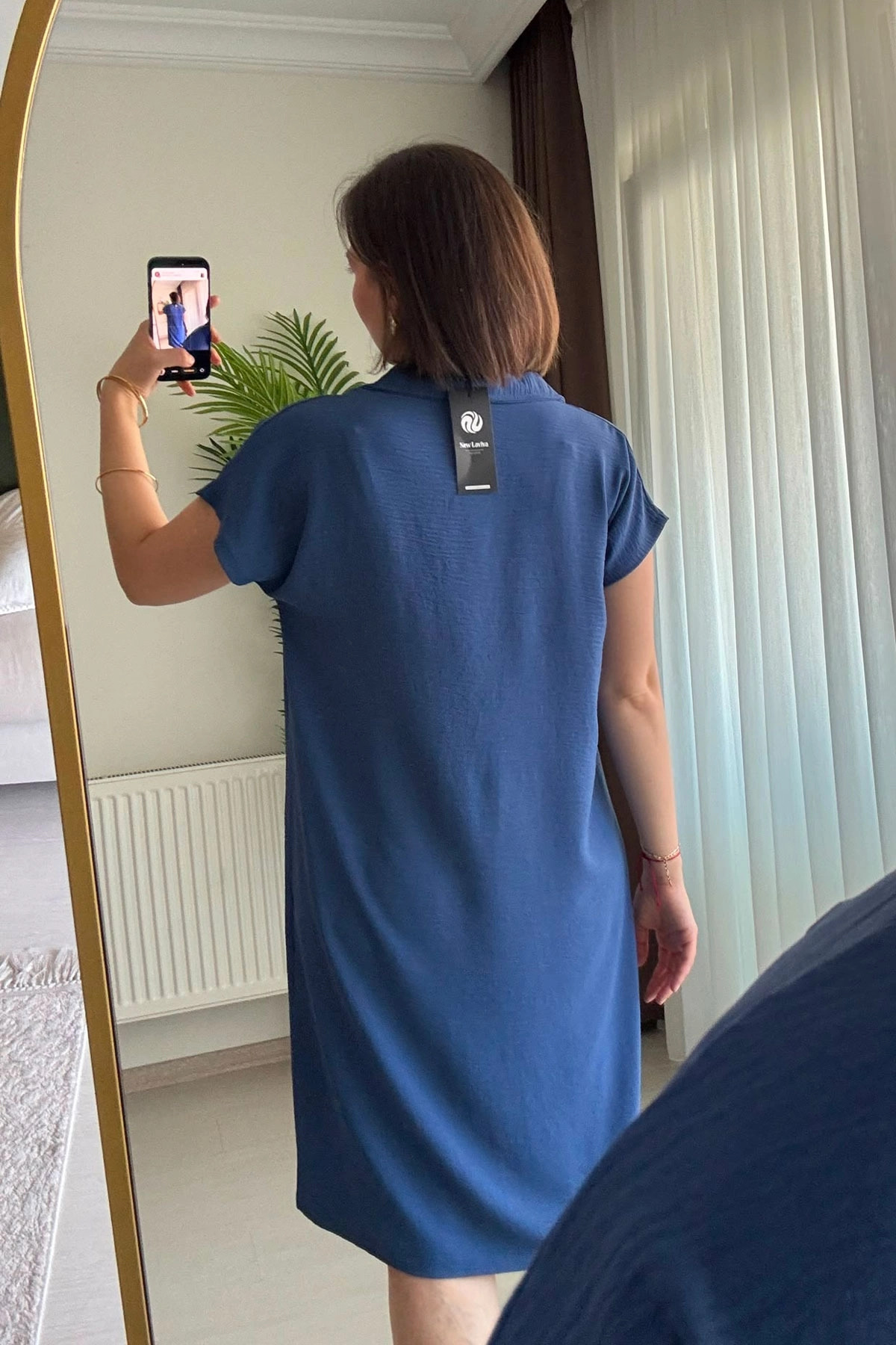 Polo Yaka Rahat Kesim Kısa Kol Dökümlü Mavi Elbise